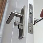 wc slot vervangen